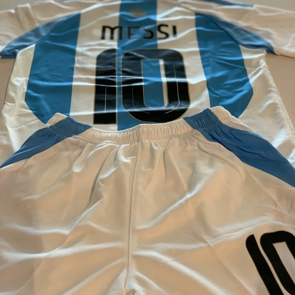 Toddler 4-5T Toddler Messi Argentina 10 Kids Jersey Kit Size 20. - Ships Today - Picture 6 of 9